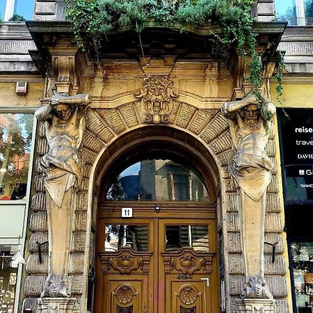 Astoria Airconed Apartments Budapest Bagian luar foto