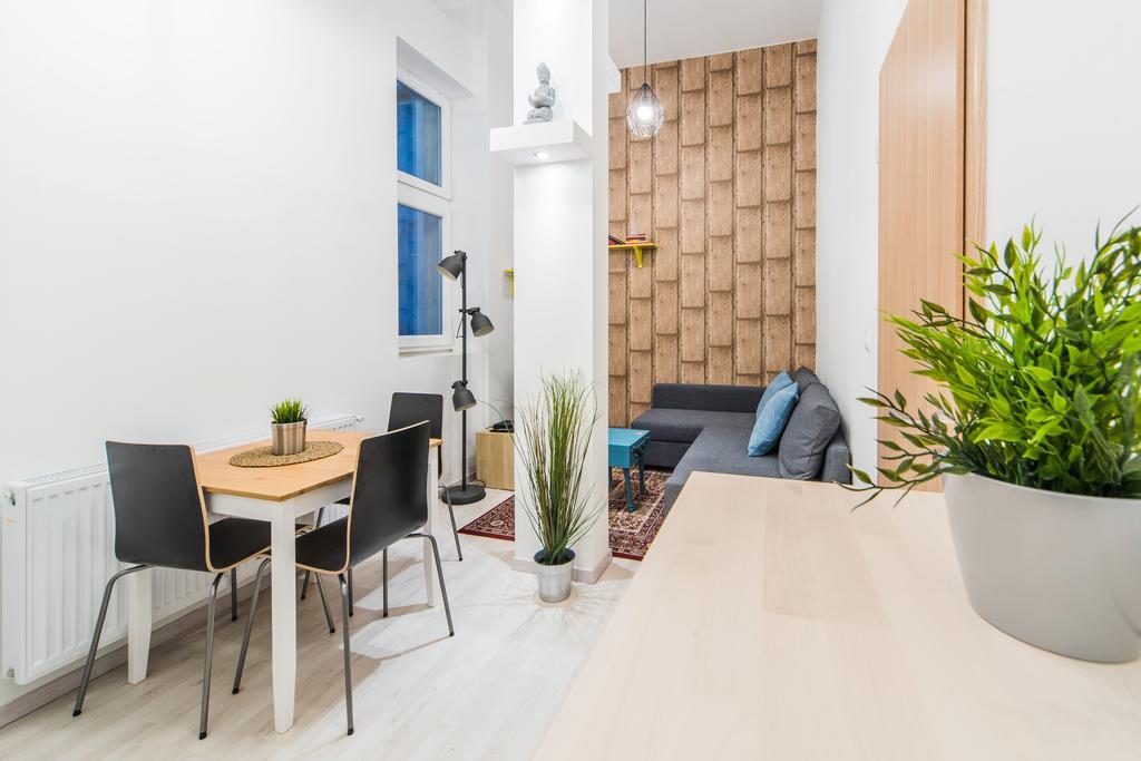 Astoria Airconed Apartments Budapest Bagian luar foto