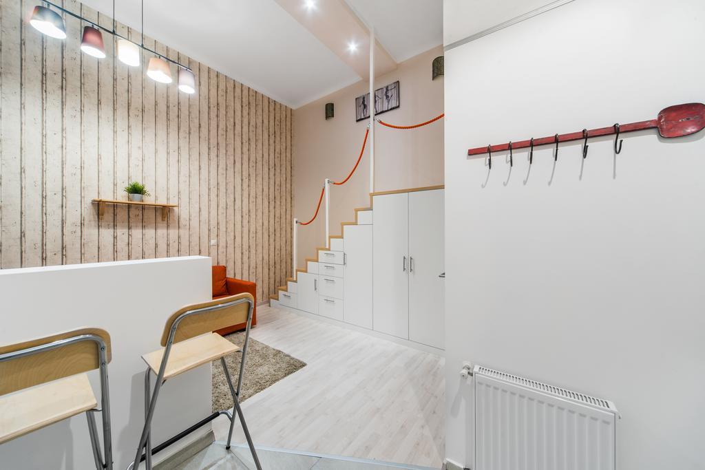 Astoria Airconed Apartments Budapest Bagian luar foto